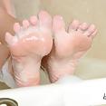 Kaley's bubble bath - image control.gallery.php