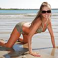 Naked on the beach - image control.gallery.php