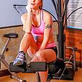 Alina in the gym - image control.gallery.php