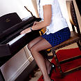 Tickling the Ivories - image control.gallery.php
