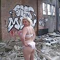 Barby Gets Naked - image control.gallery.php