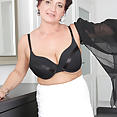 52 year old Jessica Wild - image control.gallery.php