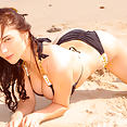 Eugenia on the Beach - image control.gallery.php