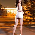 Jeny at night - image control.gallery.php