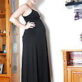 Pregnant Blonde - image control.gallery.php