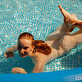 Julia's Pool Photos - image control.gallery.php