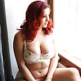 Lucy Vixen teasing  - image control.gallery.php