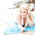 Marilyn on the beach - image control.gallery.php