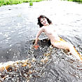River Babe - image control.gallery.php
