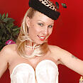 Saffy - If the hat fits... - image control.gallery.php