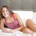 Gracie On The Bed - image control.gallery.php