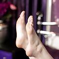 Alice Wonder - Foot fetish, au natural! - image control.gallery.php