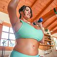 Leanne Crow - Workout Babe BTS Set 3 - image control.gallery.php