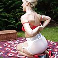 Evey Krystal - The outsiders view! - image control.gallery.php