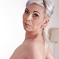 Kathy White - image control.gallery.php