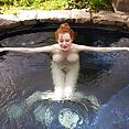 Misha In The Hot Tub - image control.gallery.php