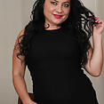 Christina Santes - image control.gallery.php